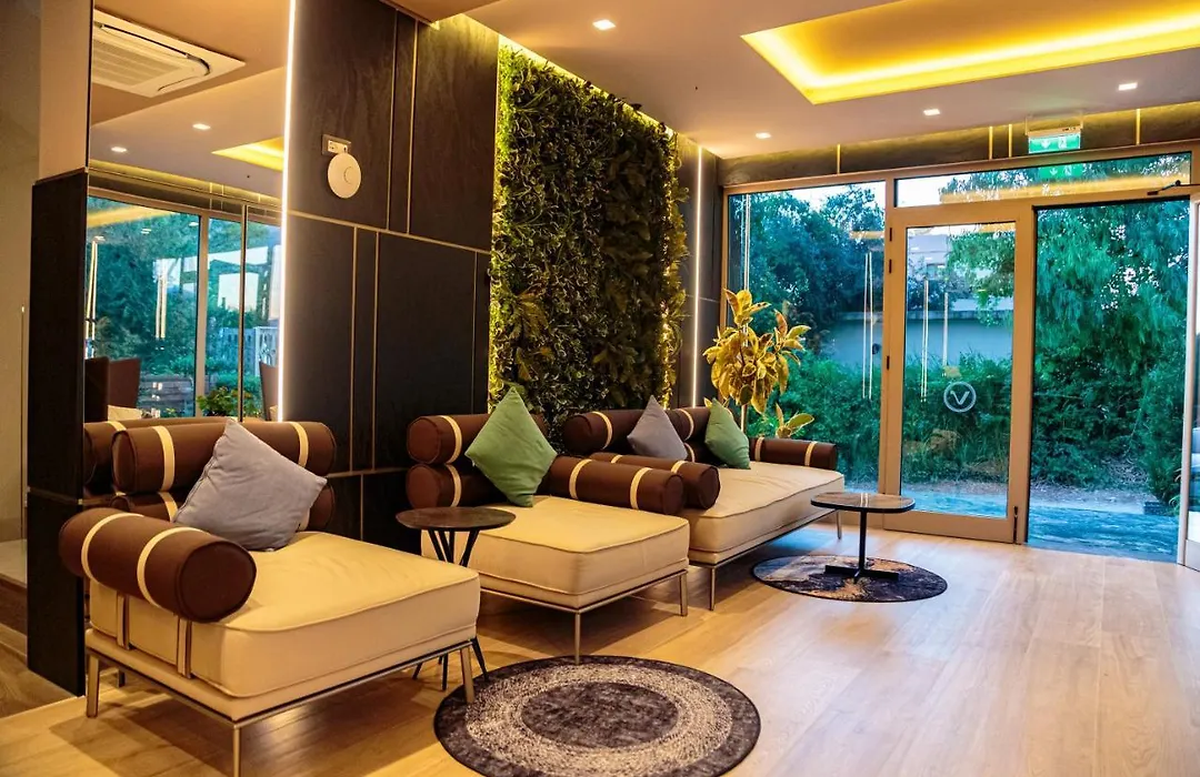 Vogue's Boutique Hotel-1